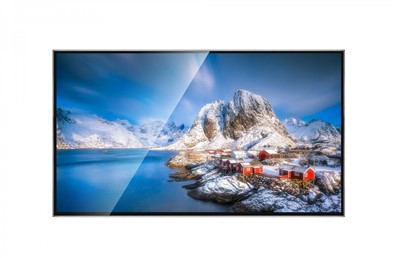 ウルトラスリムモニター4K